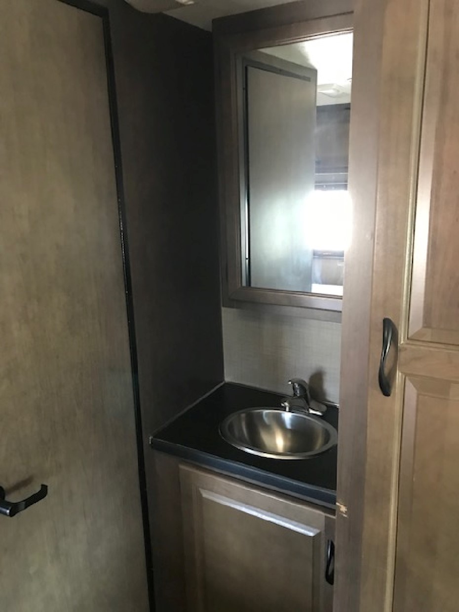 Unit 255332 Image